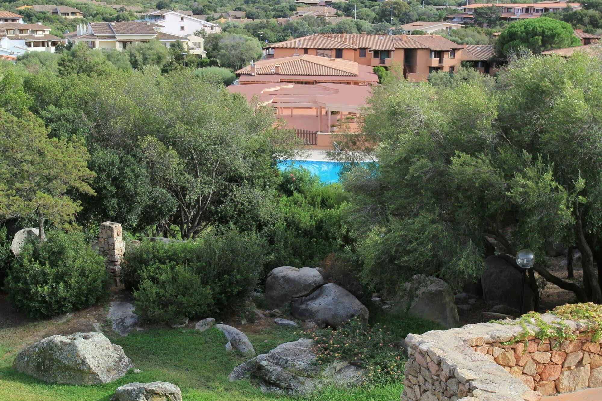 Residence Bouganville Porto Rotondo Eksteriør bilde